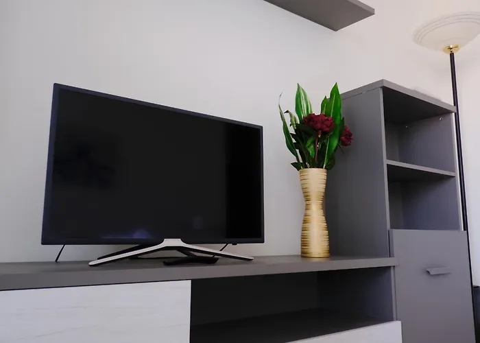 Bwr - Elegant Loft With Terrace, San Siro